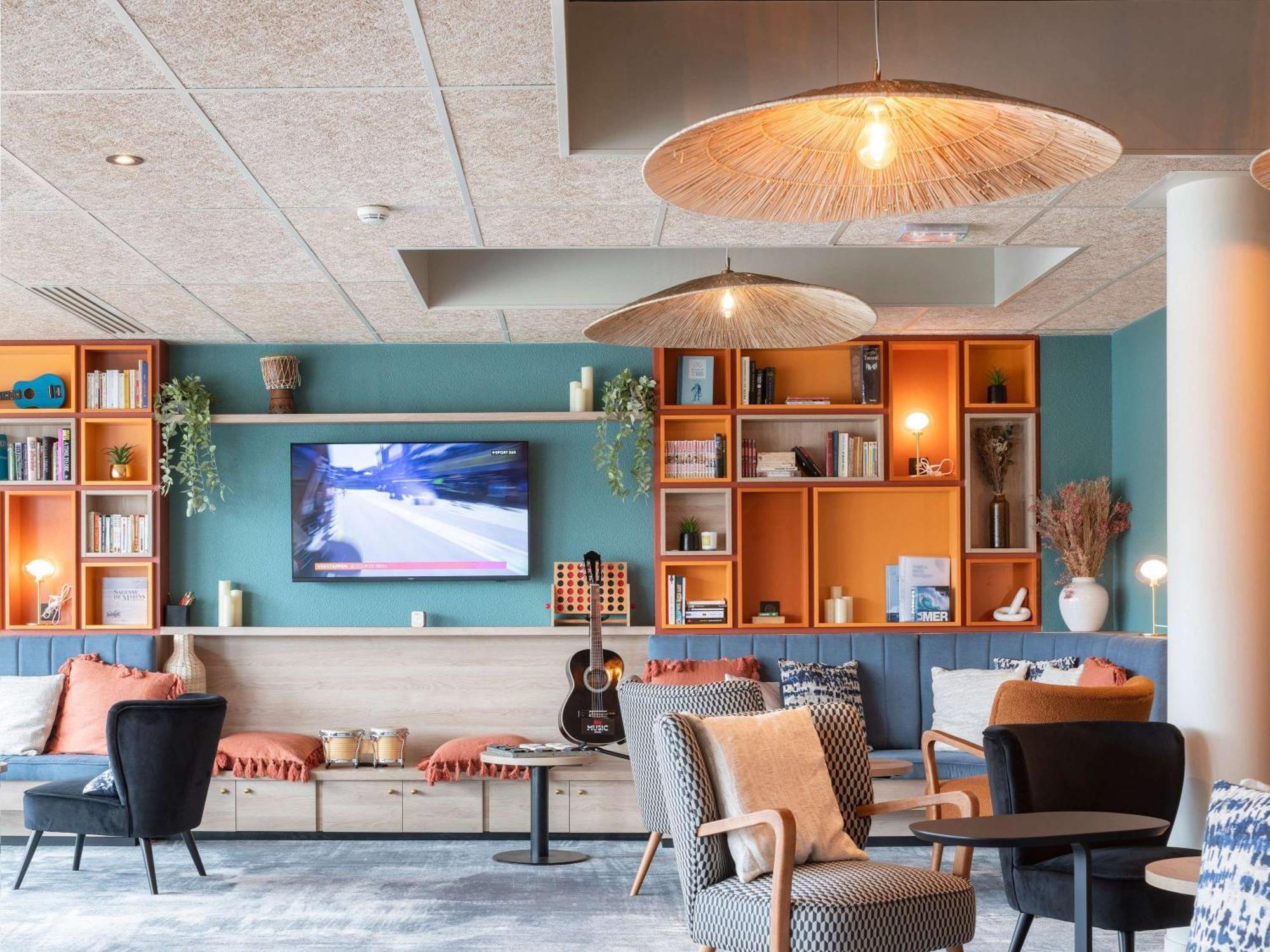 Ibis Bayeux En Bessin 3* Port-en-Bessin-Huppain