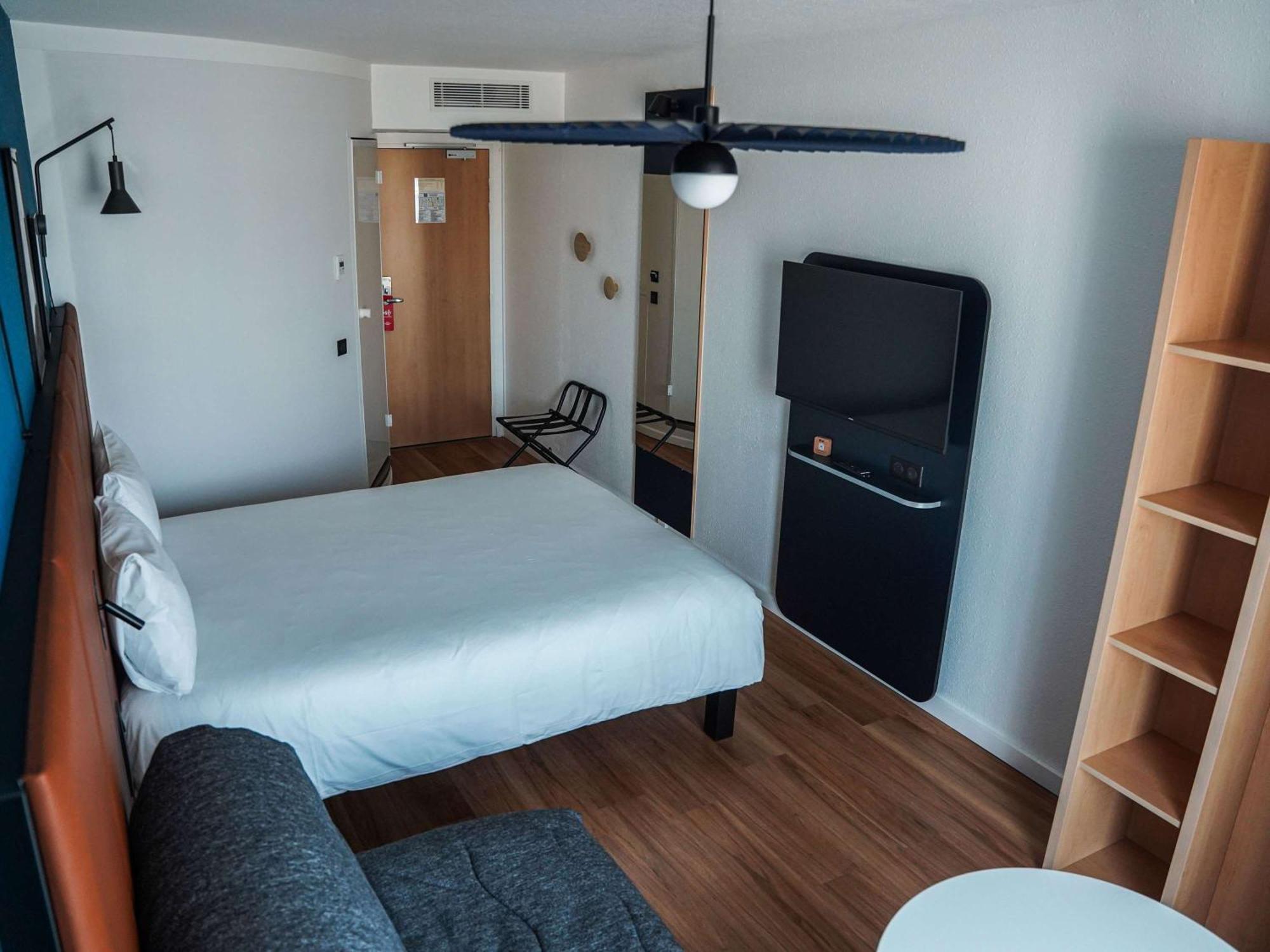 Hotel Ibis Bayeux En Bessin 3*